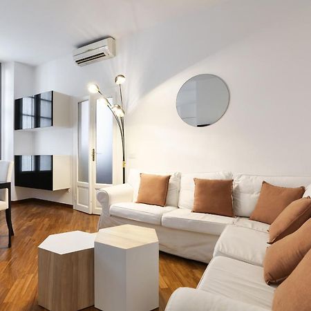 Charming San Babila Apt. Milano Eksteriør billede